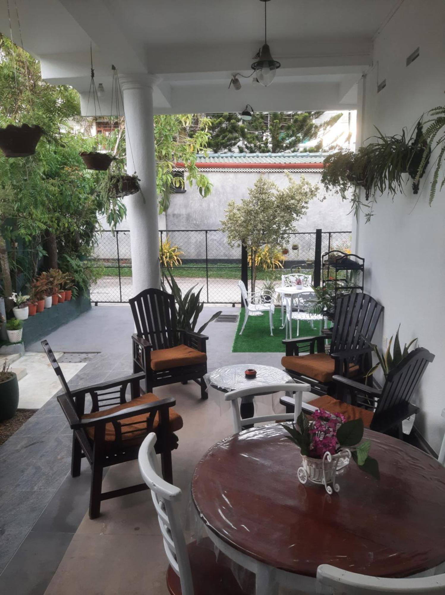 Weerakoon Garden Guest Hotel Hikkaduwa Luaran gambar