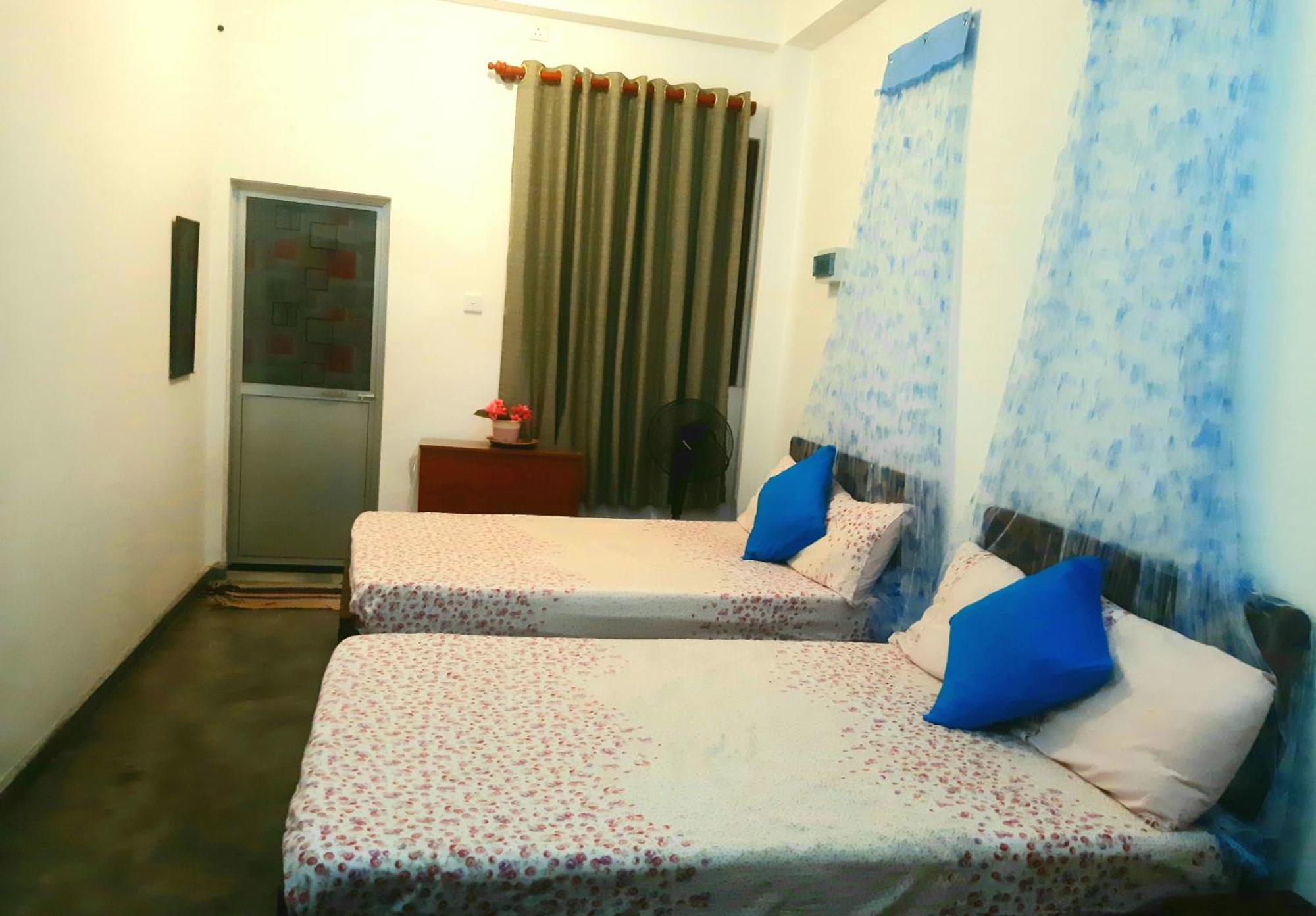 Weerakoon Garden Guest Hotel Hikkaduwa Luaran gambar