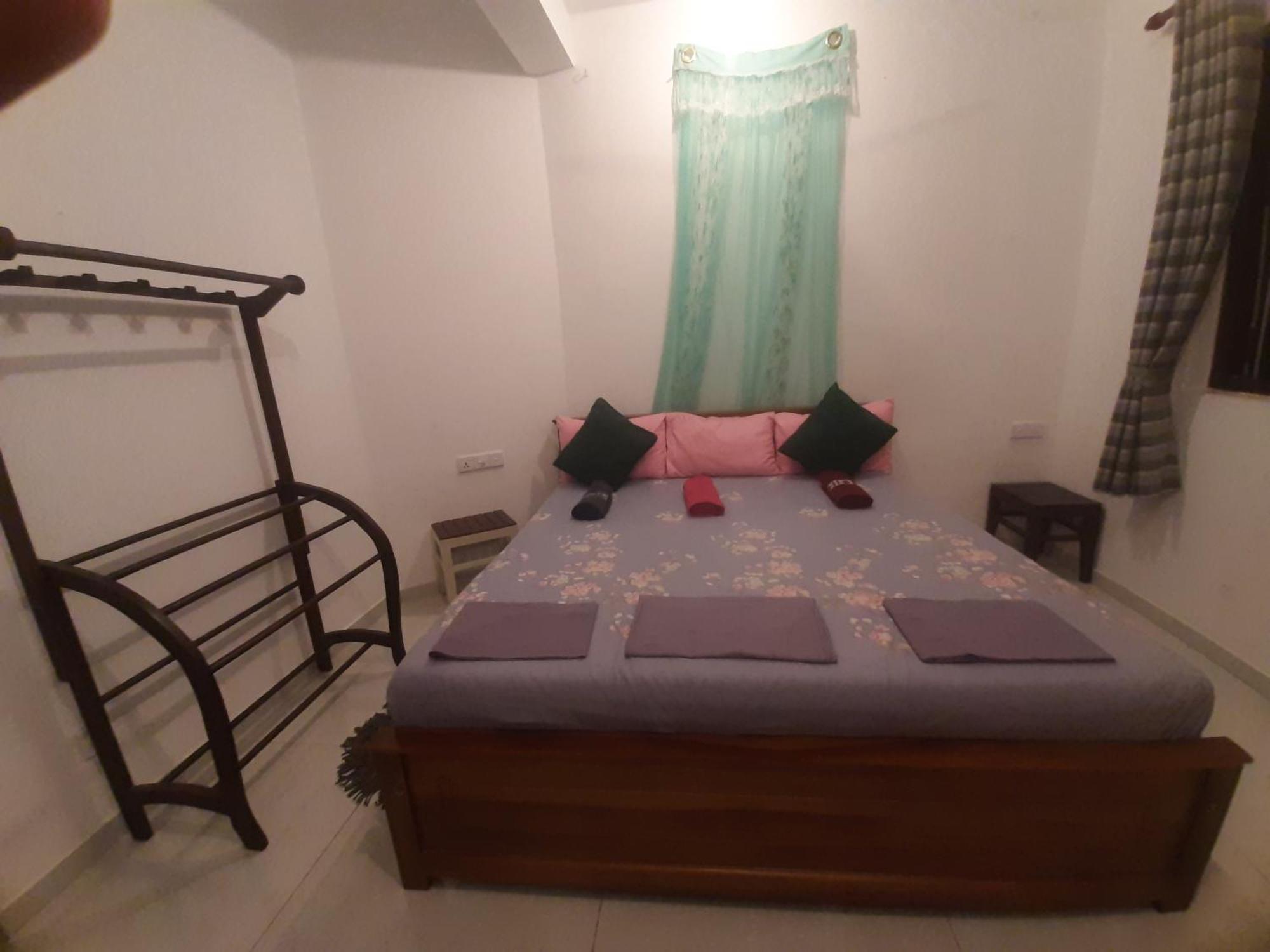 Weerakoon Garden Guest Hotel Hikkaduwa Luaran gambar